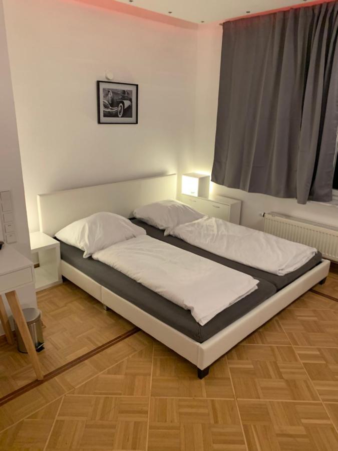 Aschaffapartment 4 Schlafzimmer Bis 10 Personen Bei Aschaffenburg Mainaschaff 외부 사진