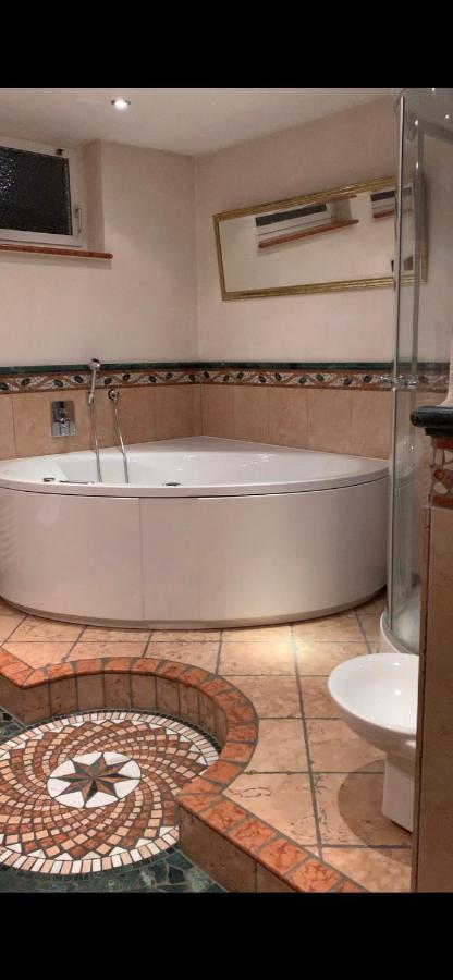 Aschaffapartment 4 Schlafzimmer Bis 10 Personen Bei Aschaffenburg Mainaschaff 외부 사진
